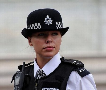 sexy police women 04